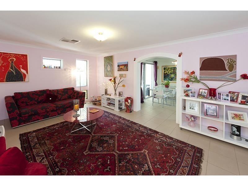 9 Winnunga Place, Armadale WA 6112