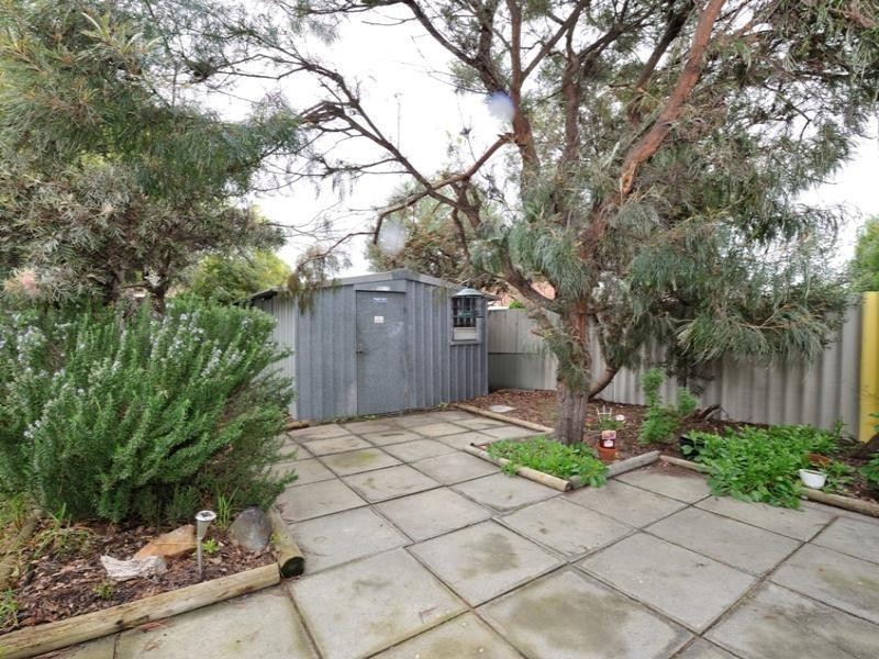 9 Winnunga Place, Armadale WA 6112