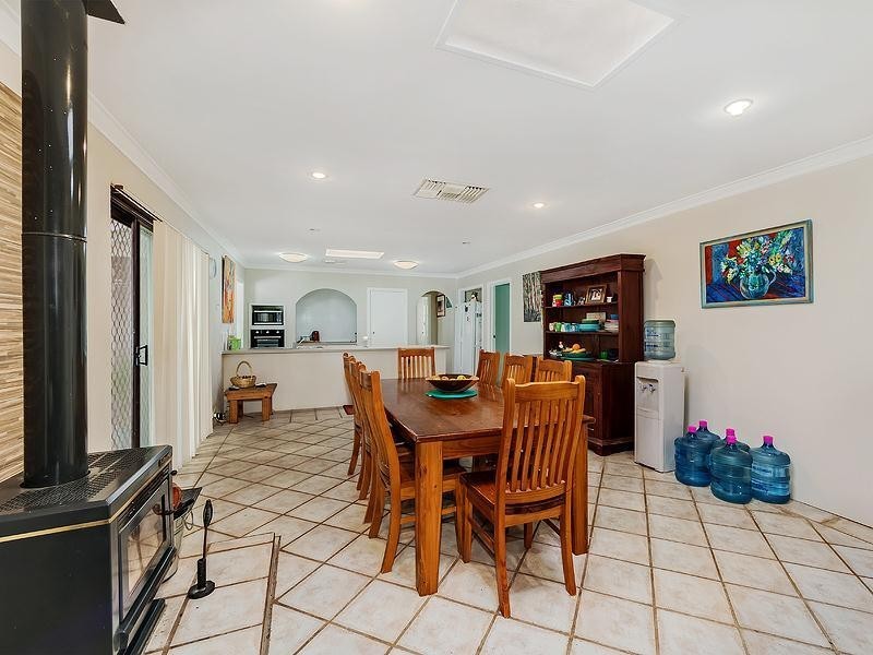 117 Gladstone Drive, Serpentine WA 6125