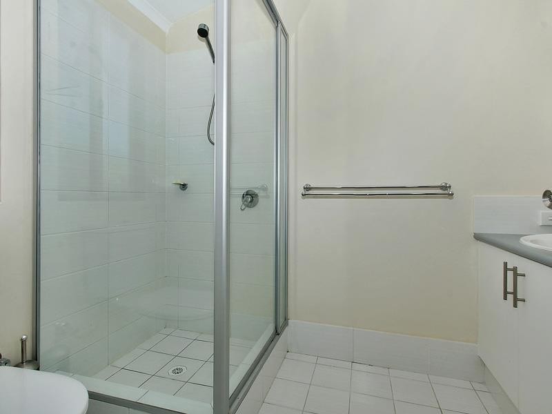 2 Chard Grove, Leda WA 6170