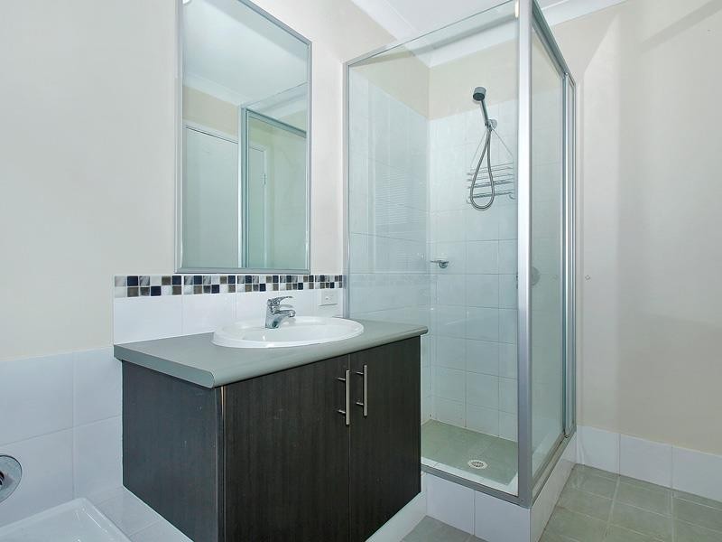 2 Chard Grove, Leda WA 6170