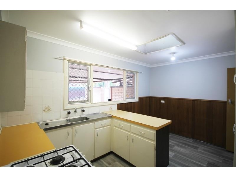 25 Gribble Avenue, Armadale WA 6112