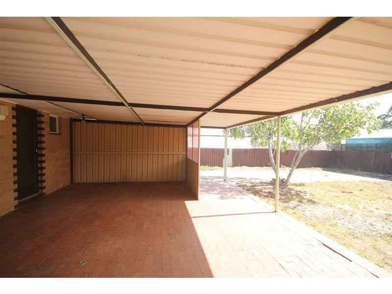 25 Gribble Avenue, Armadale WA 6112