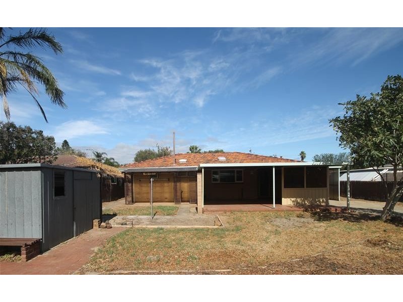 25 Gribble Avenue, Armadale WA 6112