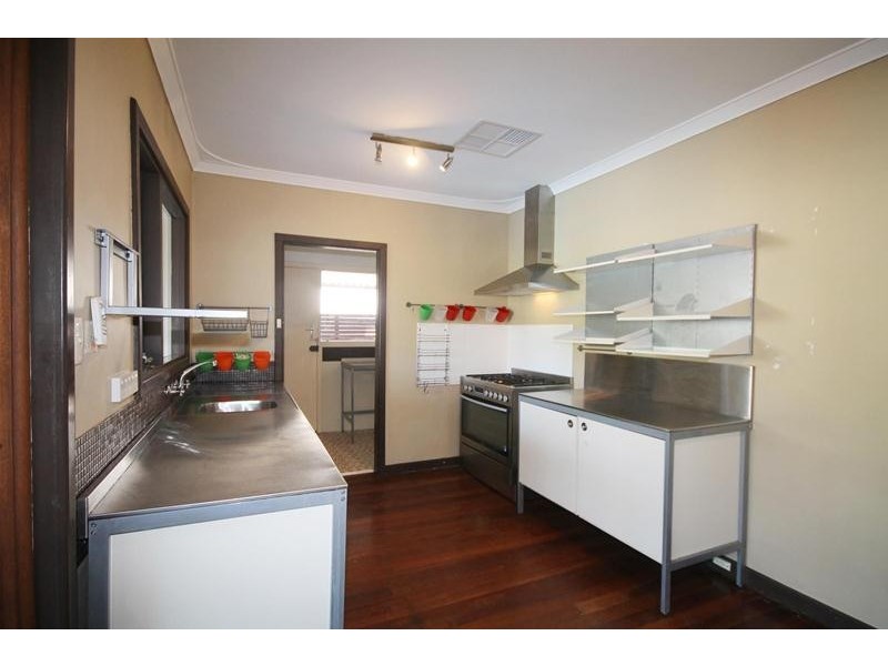 29 Winchester Road, Armadale WA 6112