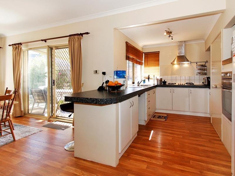 10 Prescott Court, Parkwood WA 6147