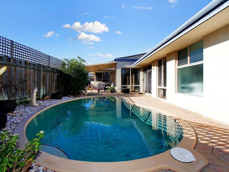 10 Prescott Court, Parkwood WA 6147