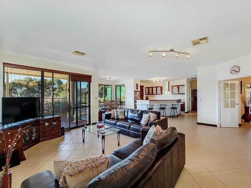 161 Lefroy Street, Serpentine WA 6125