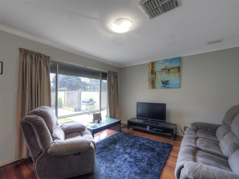 23 Tia Avenue, High Wycombe WA 6057