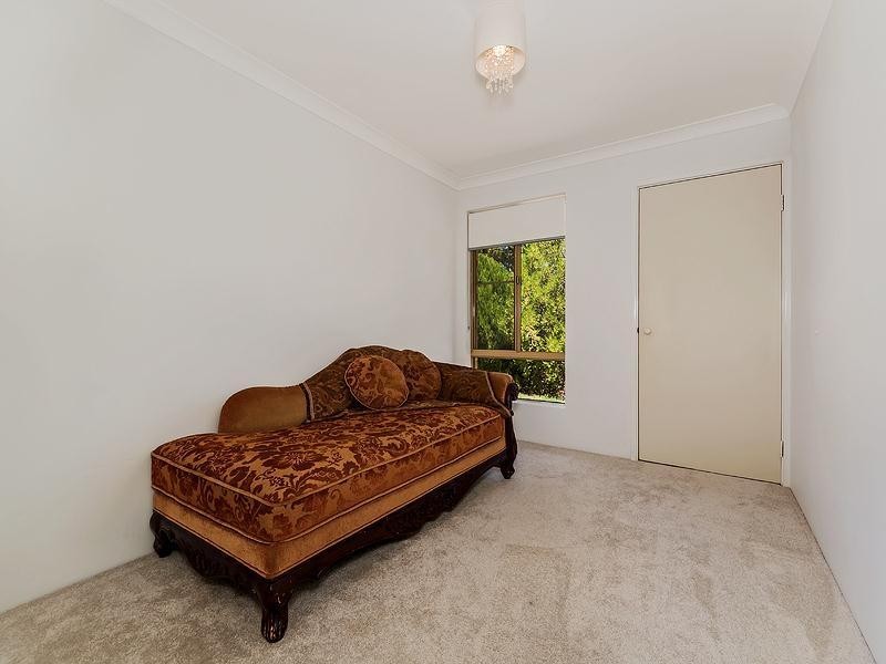 17 Three Kangaroos Way, Byford WA 6122