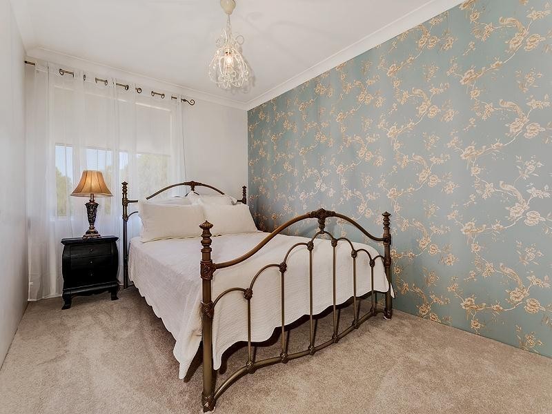 17 Three Kangaroos Way, Byford WA 6122