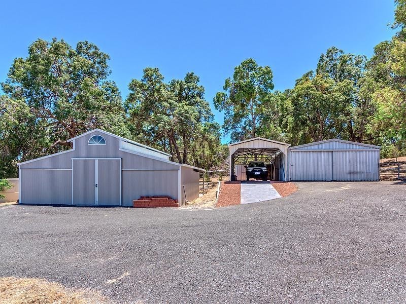 17 Three Kangaroos Way, Byford WA 6122