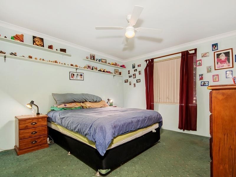 27 Tiara Court, Darling Downs WA 6122