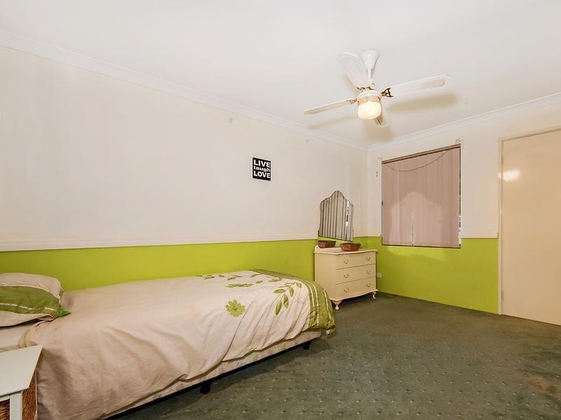 27 Tiara Court, Darling Downs WA 6122