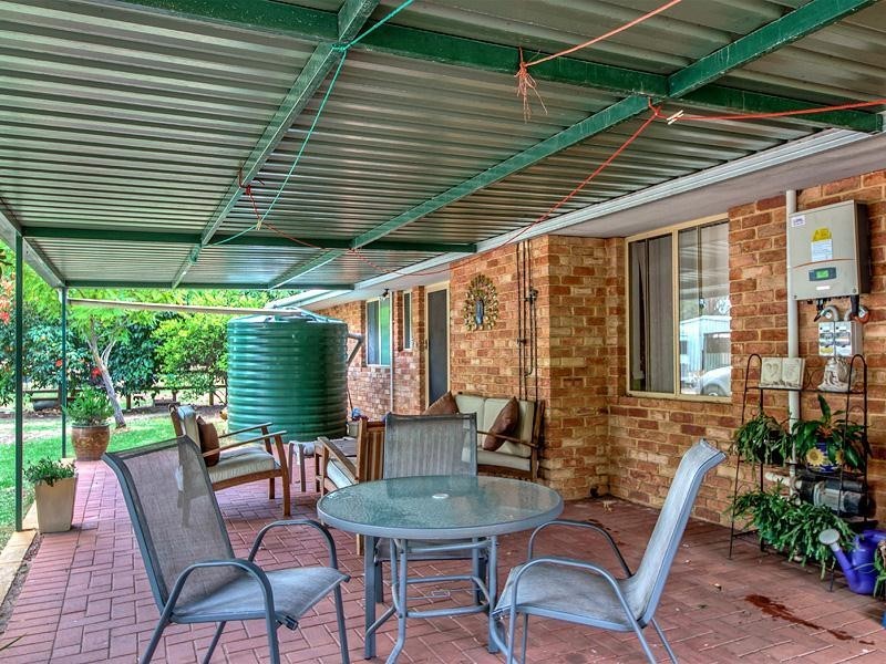 27 Tiara Court, Darling Downs WA 6122