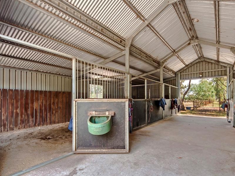 27 Tiara Court, Darling Downs WA 6122