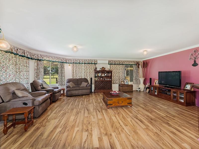 1118 Orton Road, Cardup WA 6122