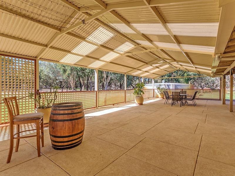 1118 Orton Road, Cardup WA 6122