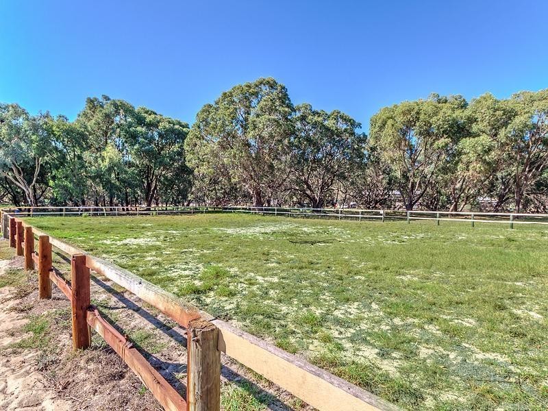 1118 Orton Road, Cardup WA 6122