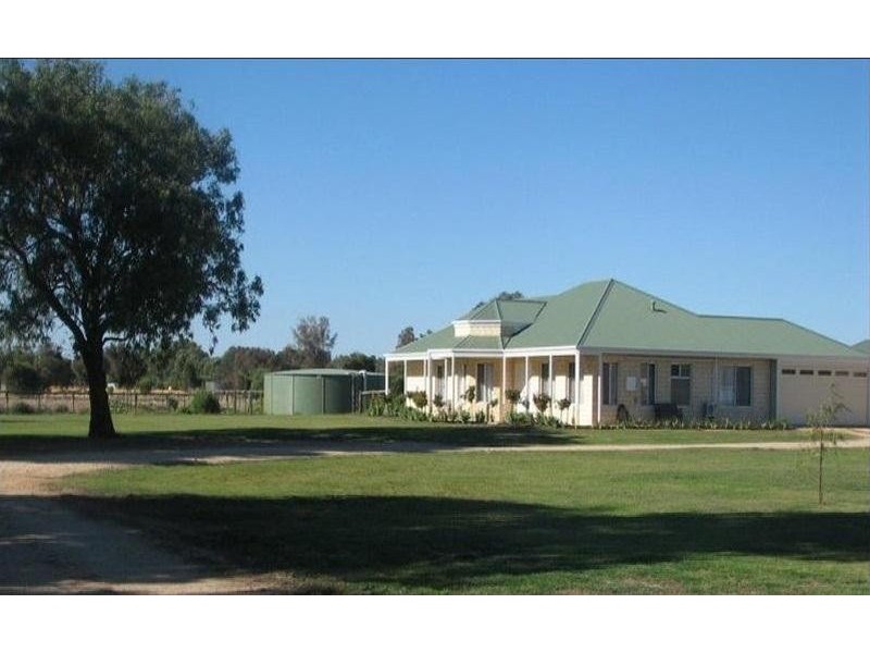 62 Northerly Lane, Oakford WA 6121