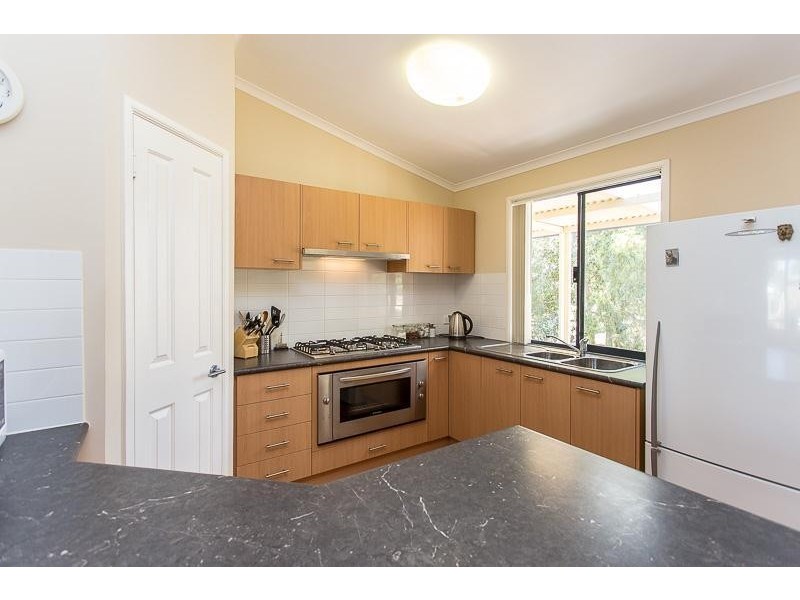 228/270 South Western Highway, Mount Richon WA 6112