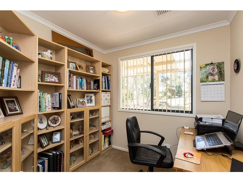 228/270 South Western Highway, Mount Richon WA 6112