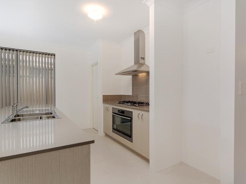 47 Peavey Road, Whitby WA 6123