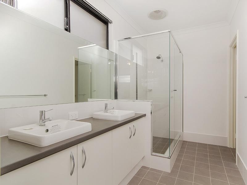 47 Peavey Road, Whitby WA 6123