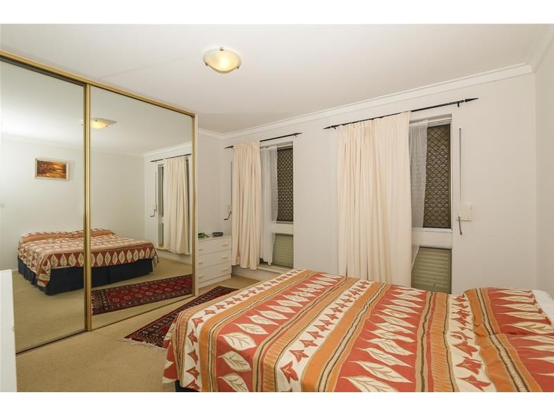 11 Sherwood Court, Armadale WA 6112