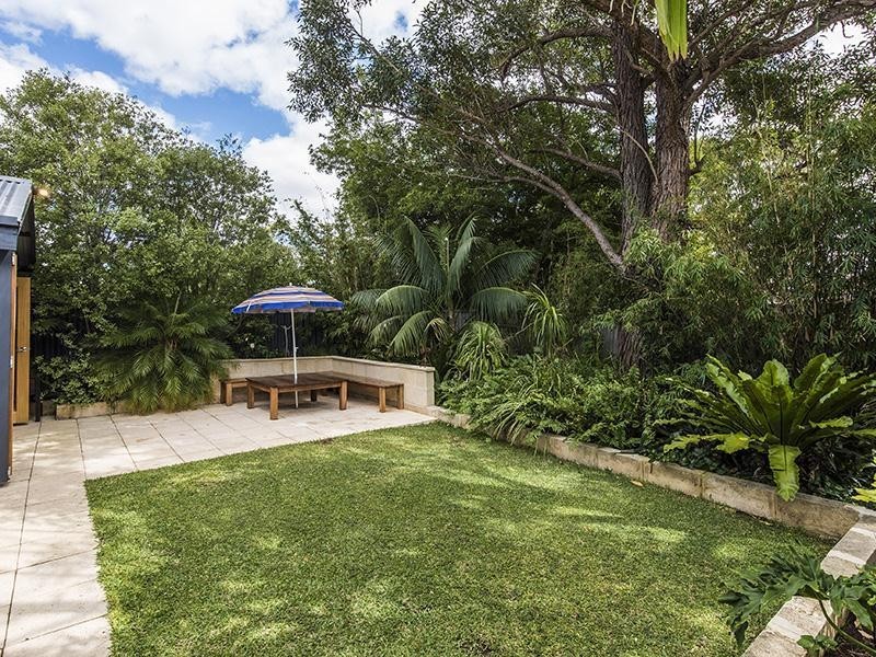 3 Claunelle Road, Armadale WA 6112