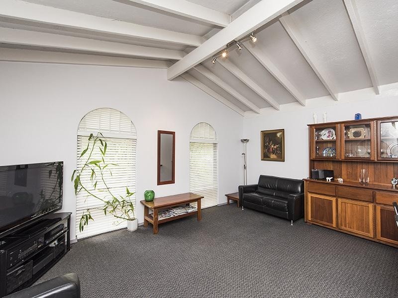 3 Claunelle Road, Armadale WA 6112