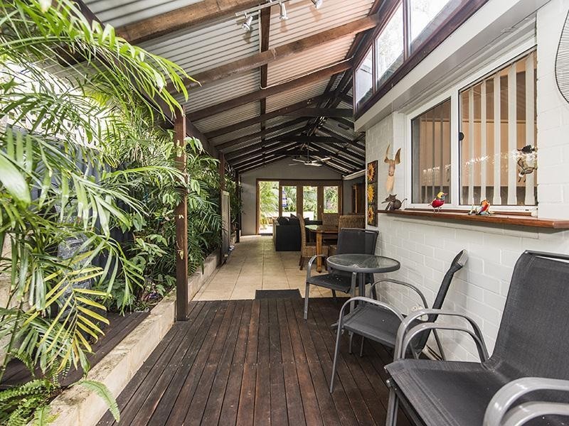 3 Claunelle Road, Armadale WA 6112