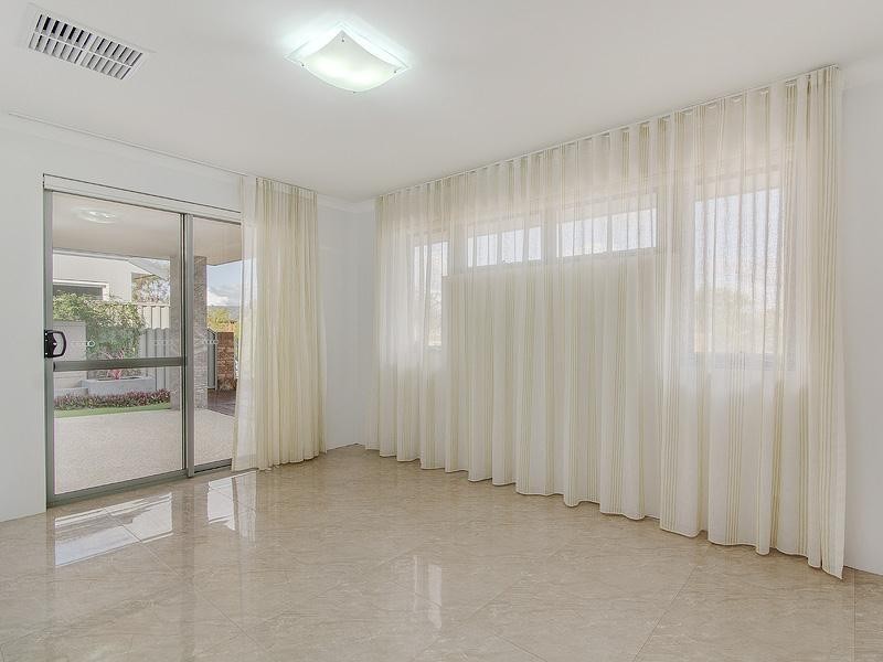 13 McLachlan Turn, Byford WA 6122