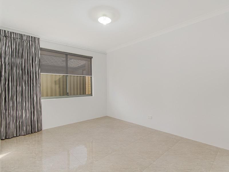 13 McLachlan Turn, Byford WA 6122