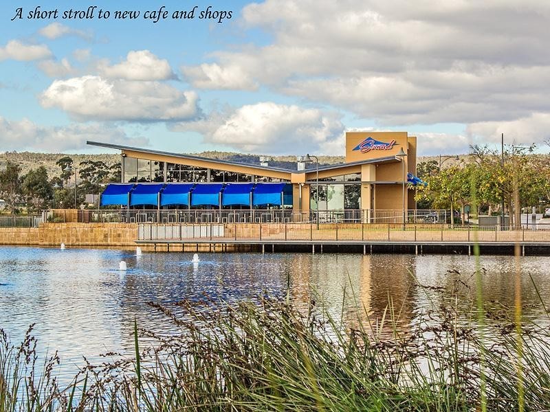 13 McLachlan Turn, Byford WA 6122