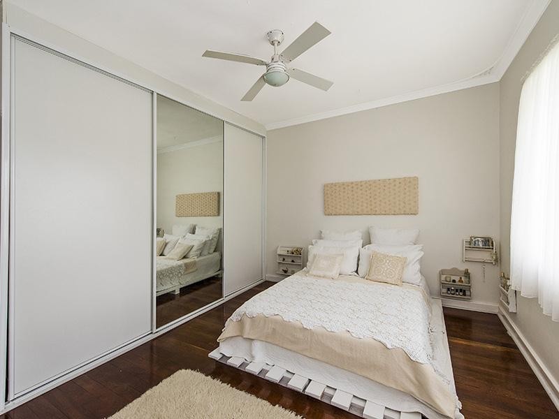 40 Galliers Avenue, Armadale WA 6112