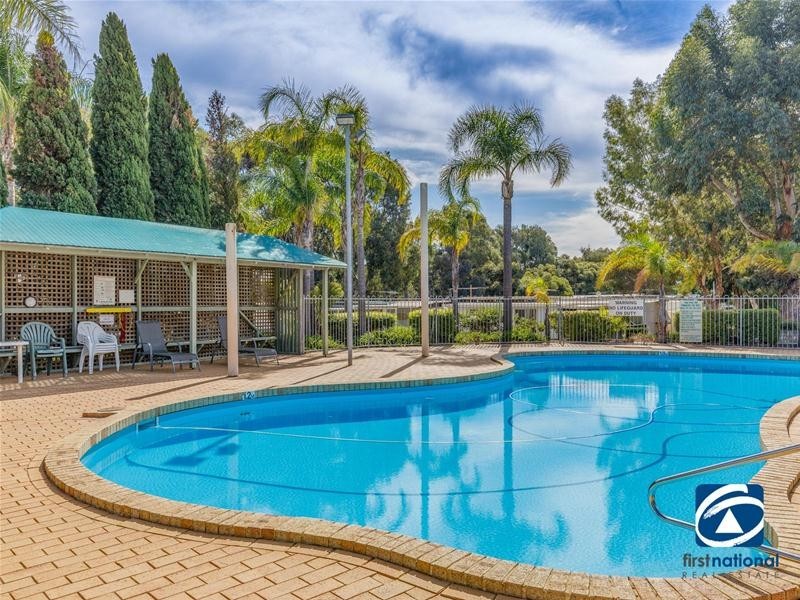 90/270 South Western Highway, Mount Richon WA 6112