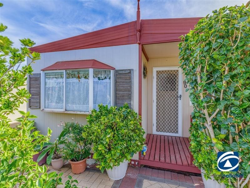 90/270 South Western Highway, Mount Richon WA 6112