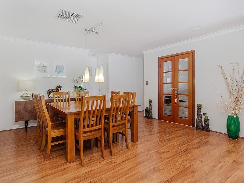 19 Salamanca Boulevard, Seville Grove WA 6112