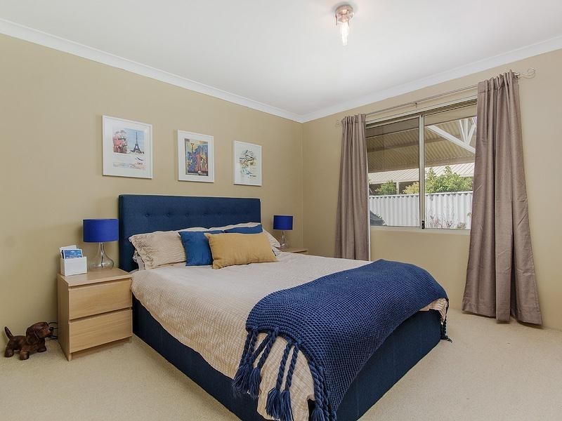 19 Salamanca Boulevard, Seville Grove WA 6112