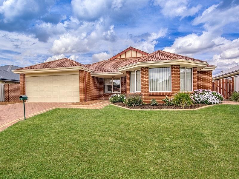 19 Salamanca Boulevard, Seville Grove WA 6112