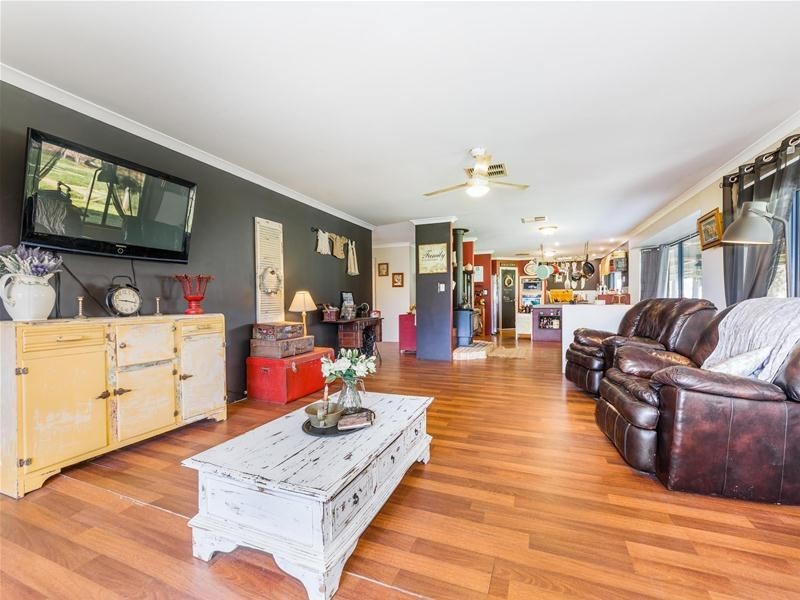 801 Soldiers Road, Cardup WA 6122