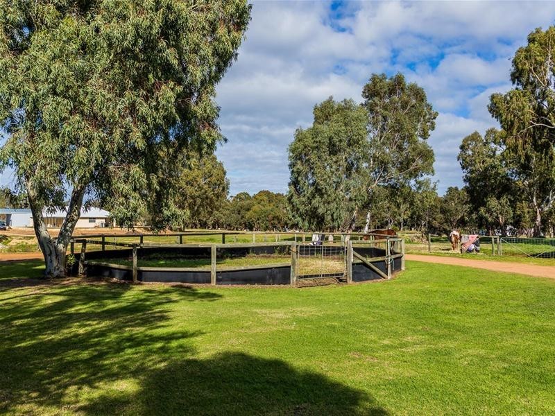 801 Soldiers Road, Cardup WA 6122