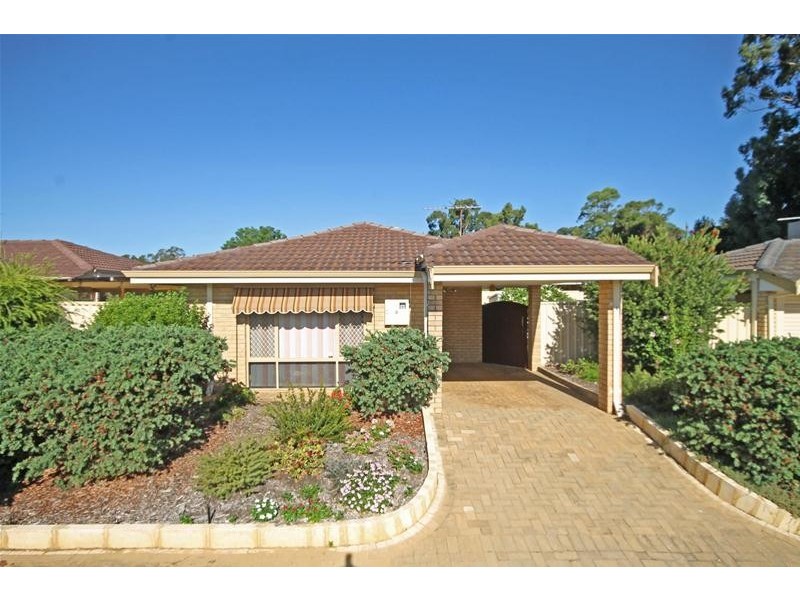 4/15 Murray Court, Armadale WA 6112