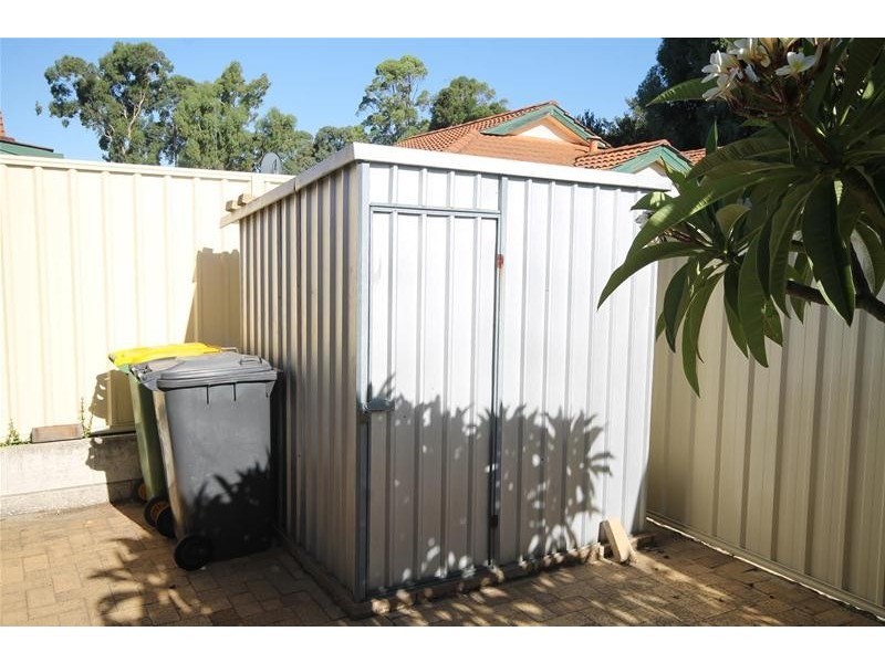 4/15 Murray Court, Armadale WA 6112