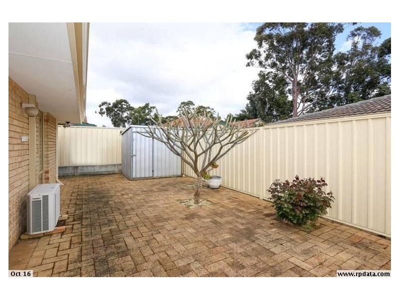 4/15 Murray Court, Armadale WA 6112