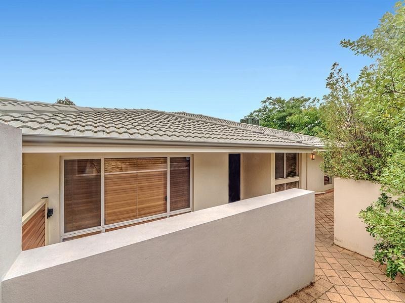 44 Amethyst Crescent, Mount Richon WA 6112