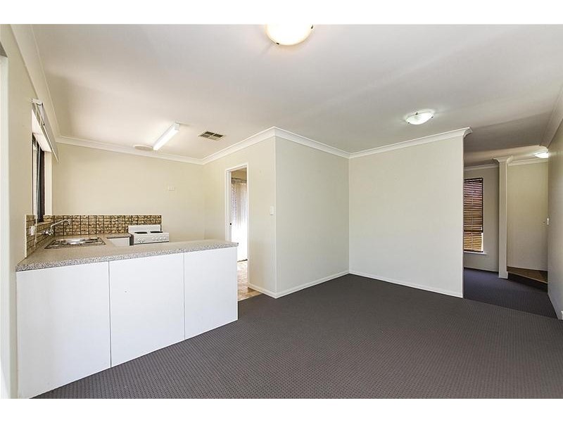 25 Pelham Street, Armadale WA 6112