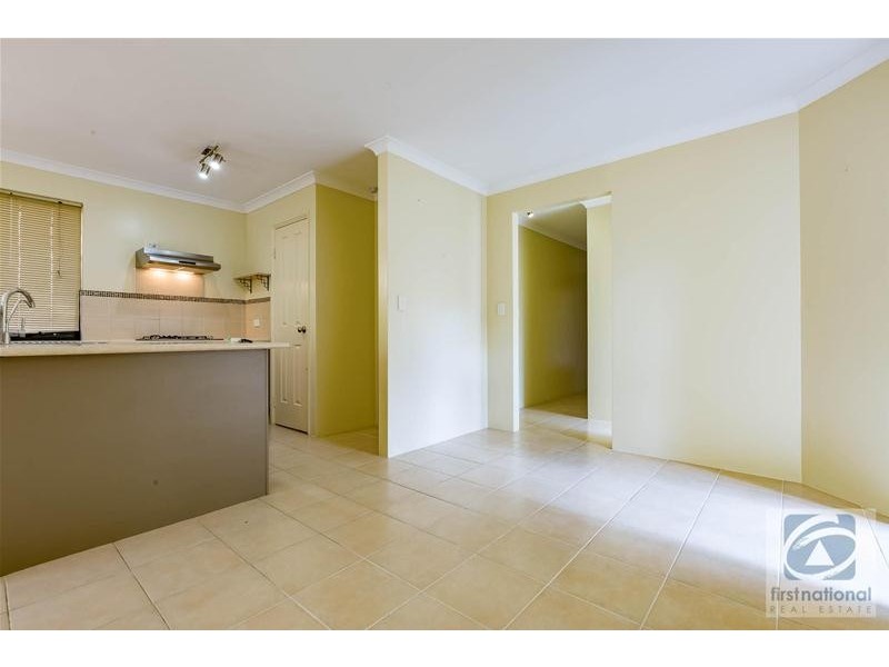2/65 Seventh Road, Armadale WA 6112