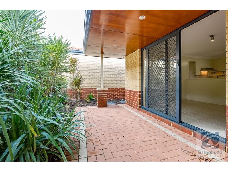 2/65 Seventh Road, Armadale WA 6112